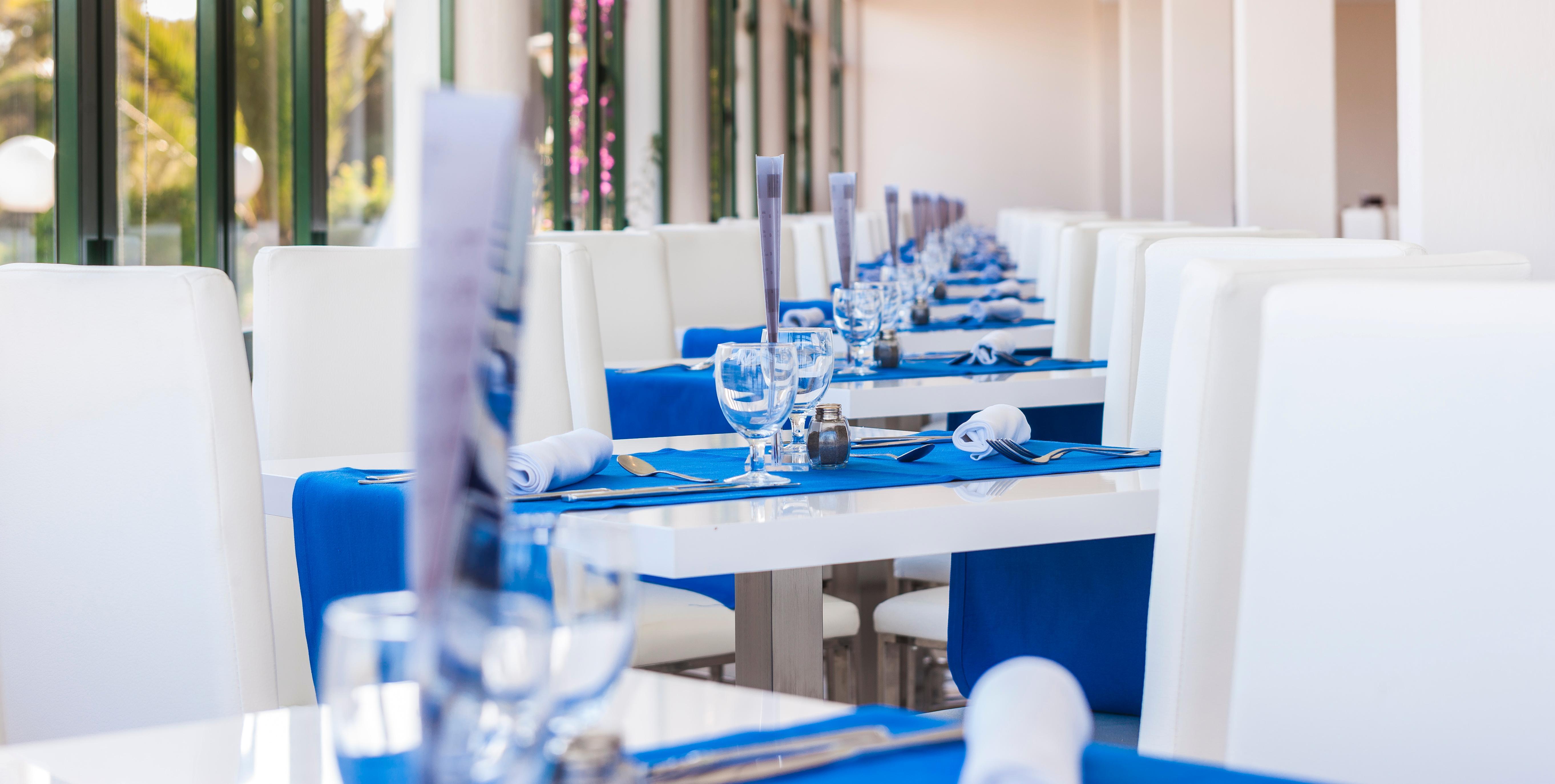 Globales Cala'N Blanes Hotel Cala'N Blanes  Ngoại thất bức ảnh