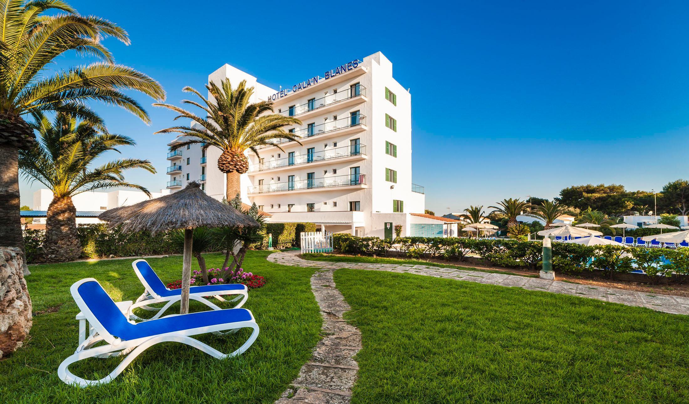 Globales Cala'N Blanes Hotel Cala'N Blanes  Ngoại thất bức ảnh