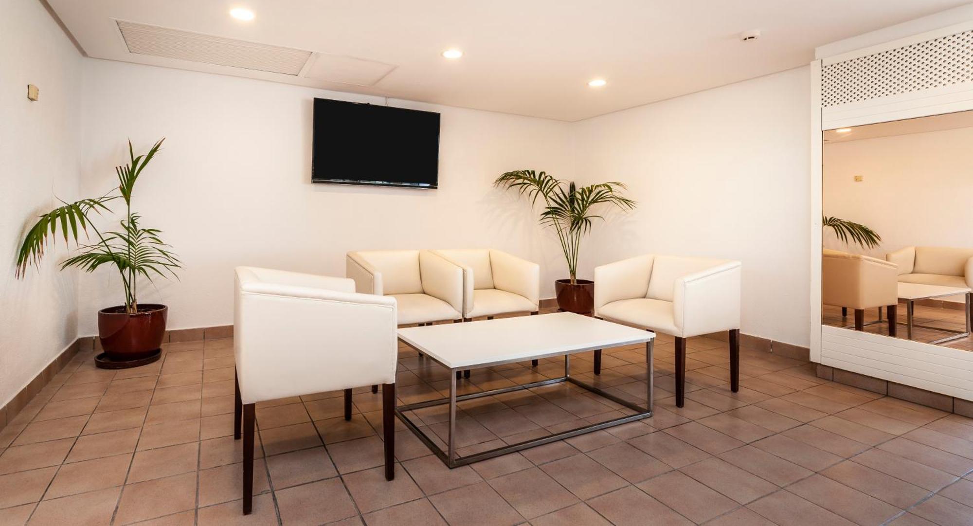 Globales Cala'N Blanes Hotel Cala'N Blanes  Ngoại thất bức ảnh