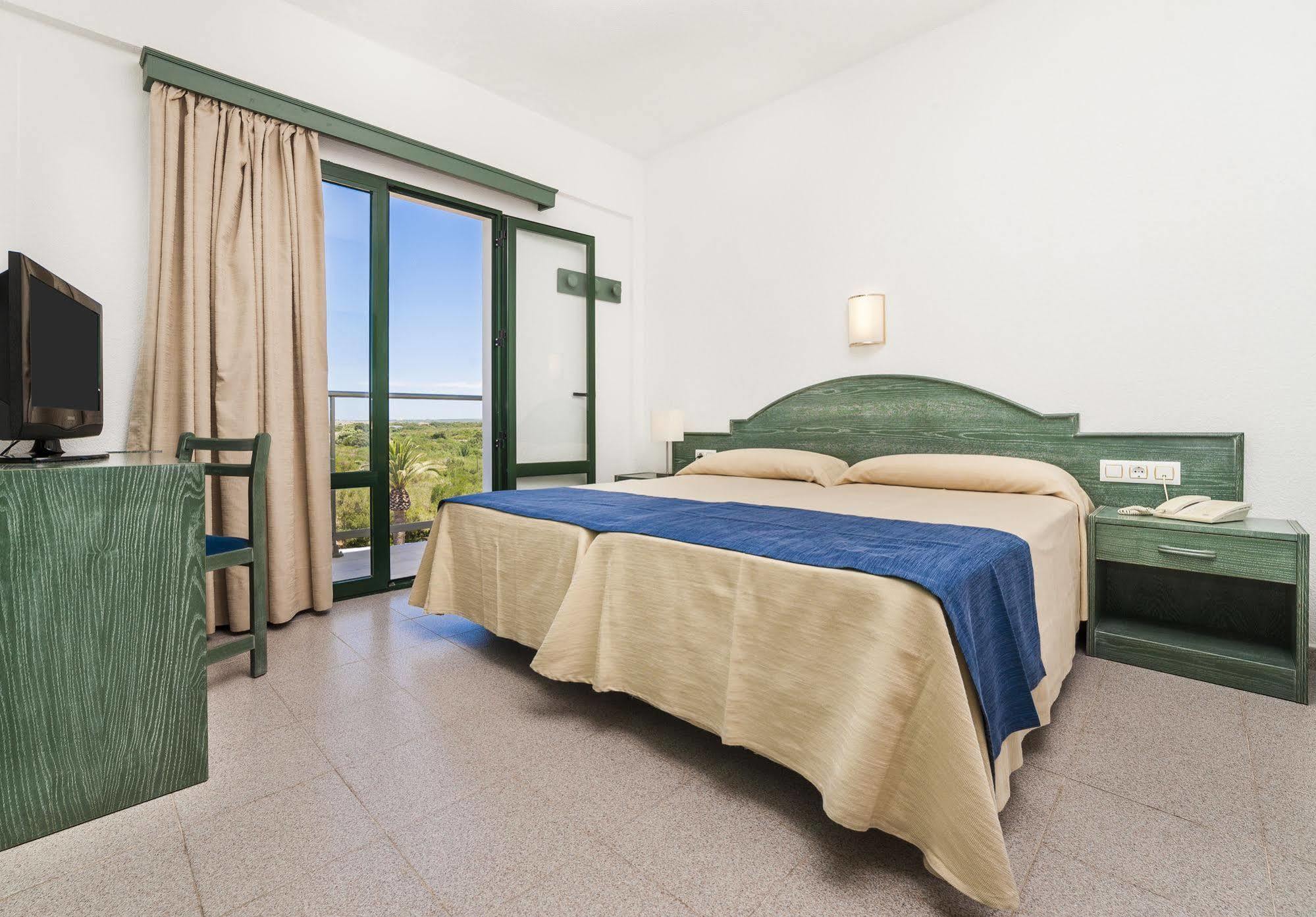 Globales Cala'N Blanes Hotel Cala'N Blanes  Ngoại thất bức ảnh