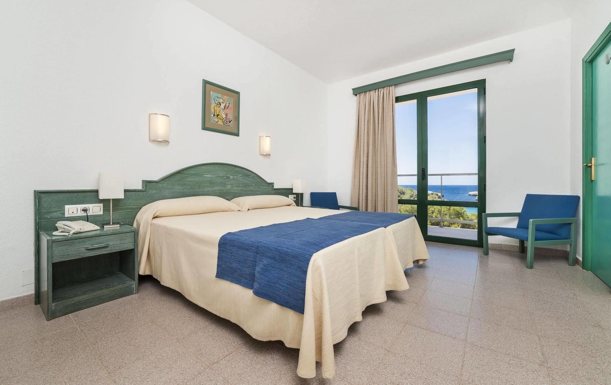 Globales Cala'N Blanes Hotel Cala'N Blanes  Ngoại thất bức ảnh